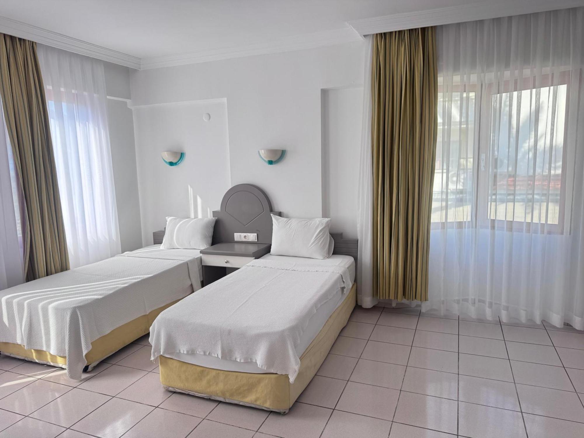 Club Kocer Apartments Marmaris Extérieur photo