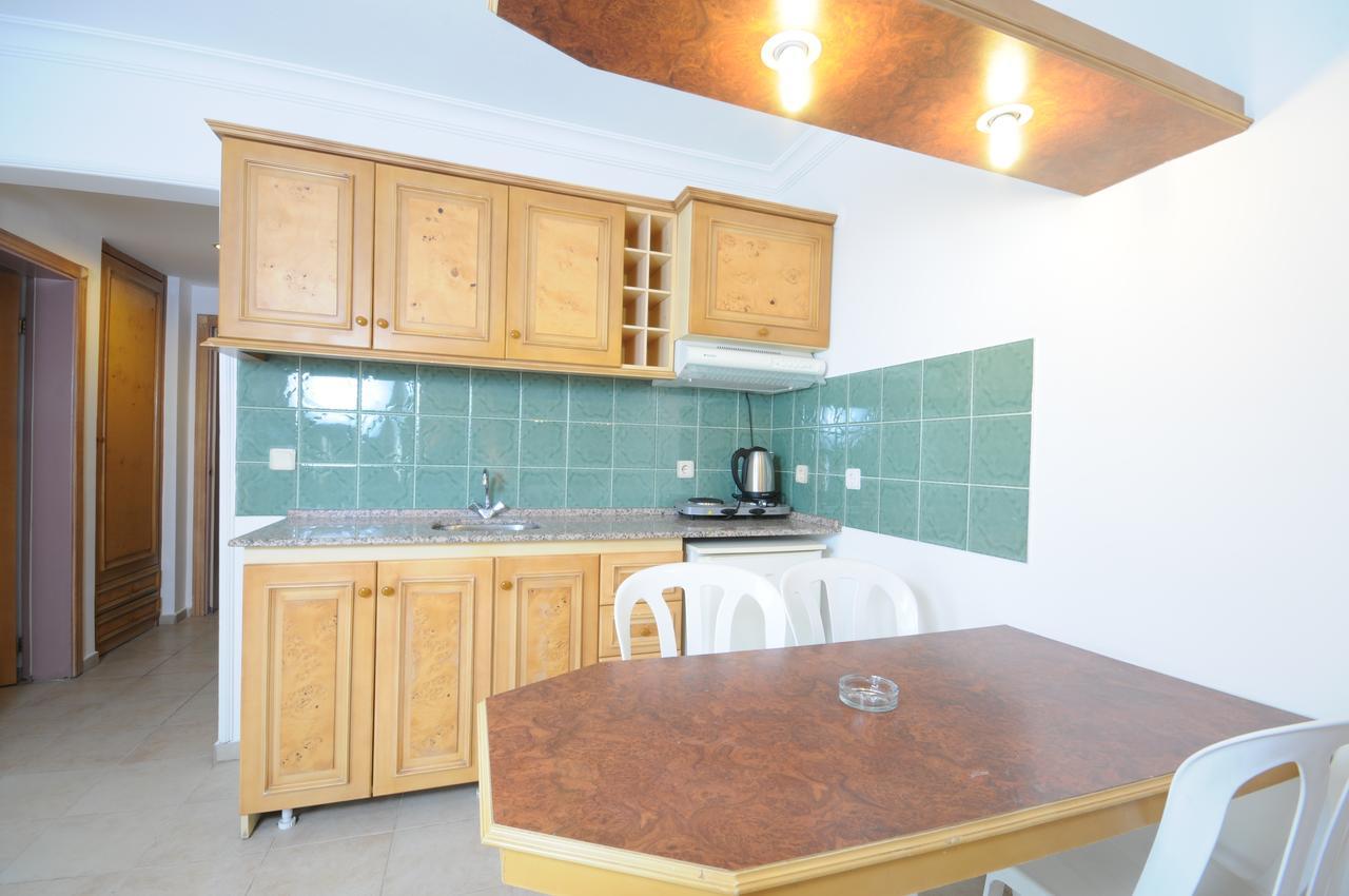 Club Kocer Apartments Marmaris Extérieur photo